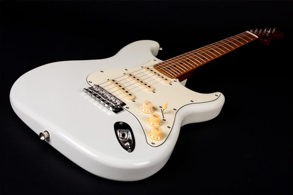 Jet JS-300OW Electric Guitar - White