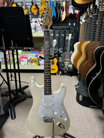 Peavey Predator AX HSS with Rosewood Fretboard and Power Bend Vibrato - White - Used