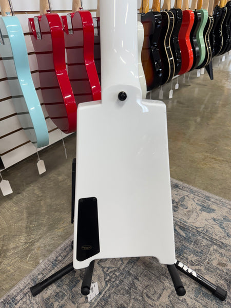 Spirit XT-25 Standard - White - B Stock