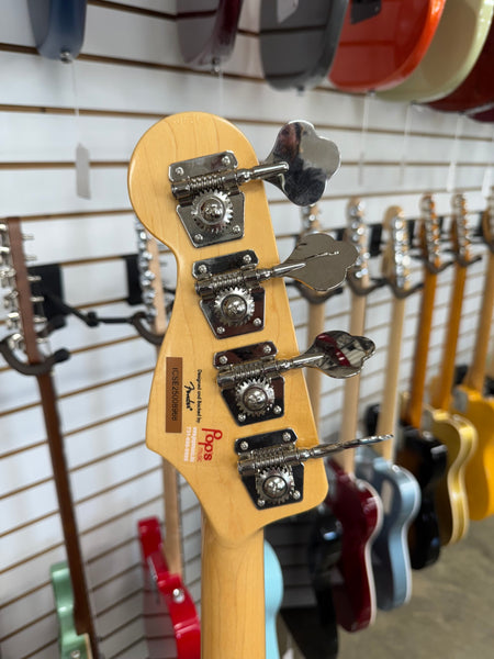 Squier Classic Vibe '60s Jazz Bass - Tahitian Coral - B Stock