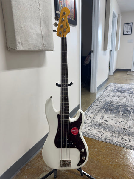 Squier Classic Vibe '60s Precision Bass - Olympic White