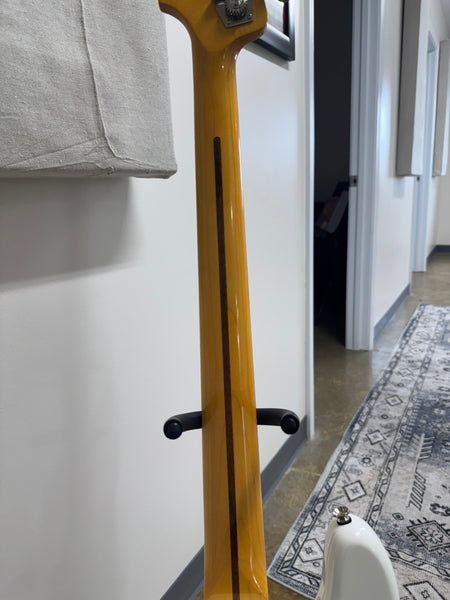 Squier Classic Vibe '60s Precision Bass - Olympic White