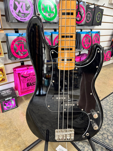 Squier Classic Vibe '70s Precision Bass - Black