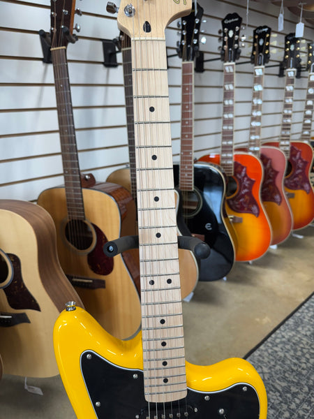 Squier FSR Affinity Jaguar - Graffiti Yellow - B Stock