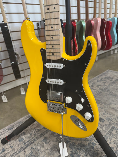 Squier FSR Affinity Series Stratocaster HSS with Maple Fretboard - Graffiti Yellow - B Stock