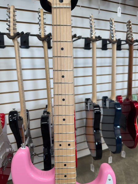 Squier Sonic Stratocaster HT H - Flash Pink - B Stock