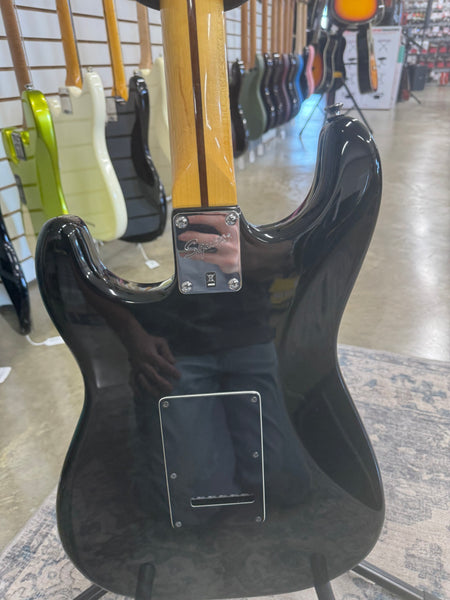 Squier Vintage Modified Stratocaster - Black - Used