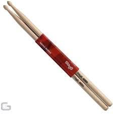 Stagg SM5B 5B Maple Wood Tip DrumsticksA pair of maple 5B wood tip drumsticks