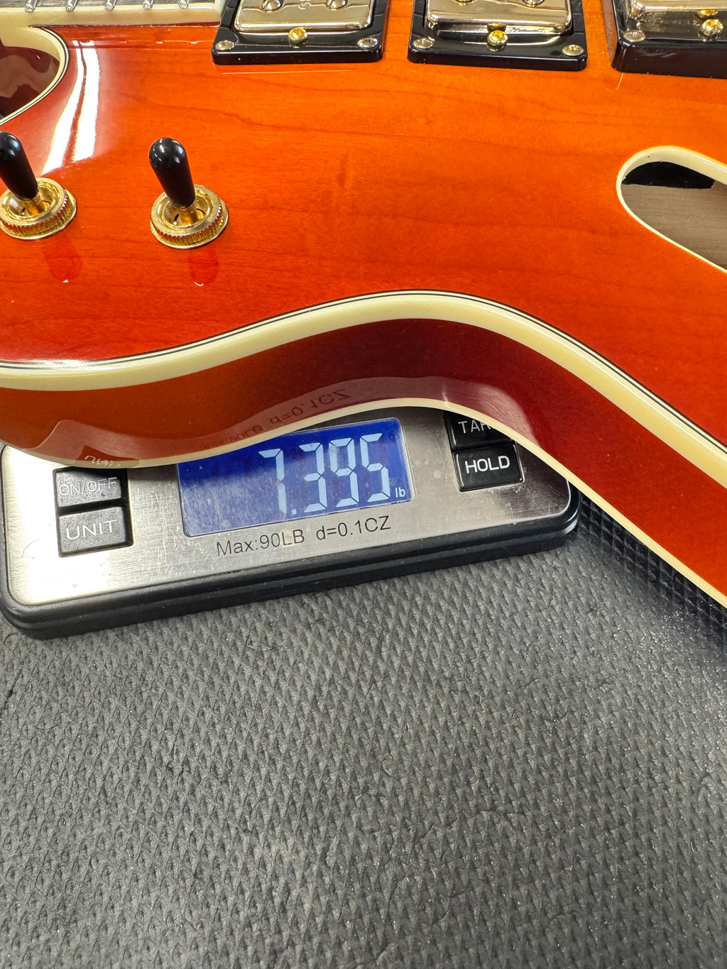 Used Gretsch Streamliner Center Block Cat-Eye, Abbey Ale - on a scale, about 7.4 lb