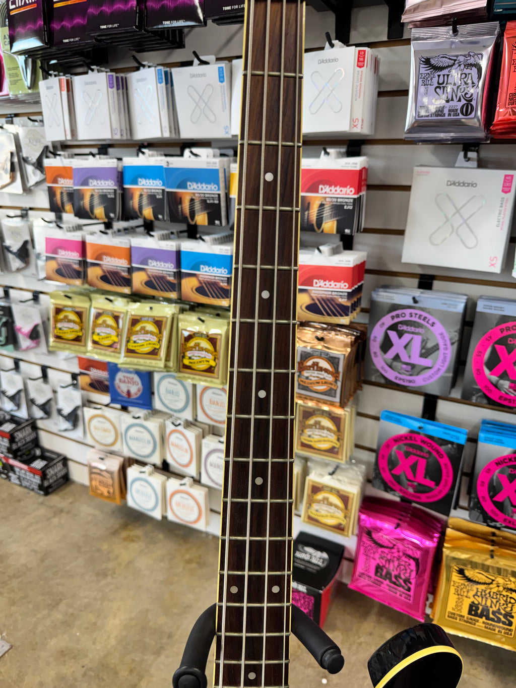 Used Ibanez ICB300 Iceman Bass, Black - rosewood fretboard and dot inlays