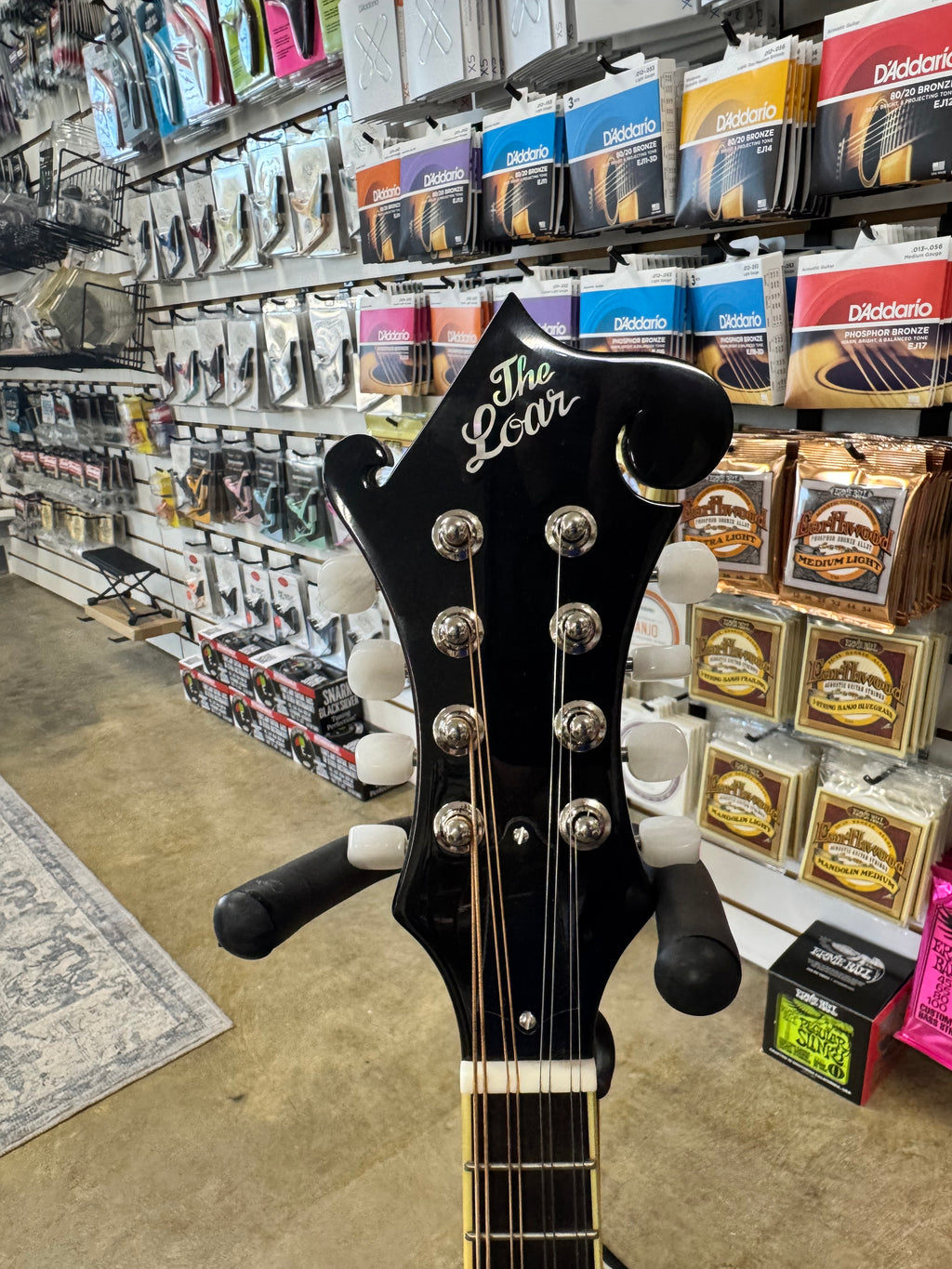 Used The Loar LM-520-VS F-style mandolin, Vintage Sunburst - headstock with The Loar logo