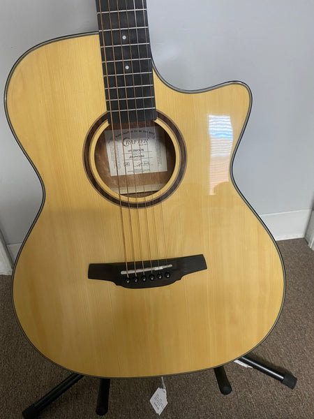 Crafter HT250-CE-N Silver series 250, Orchestra acoustic-electric guitar with cutaway